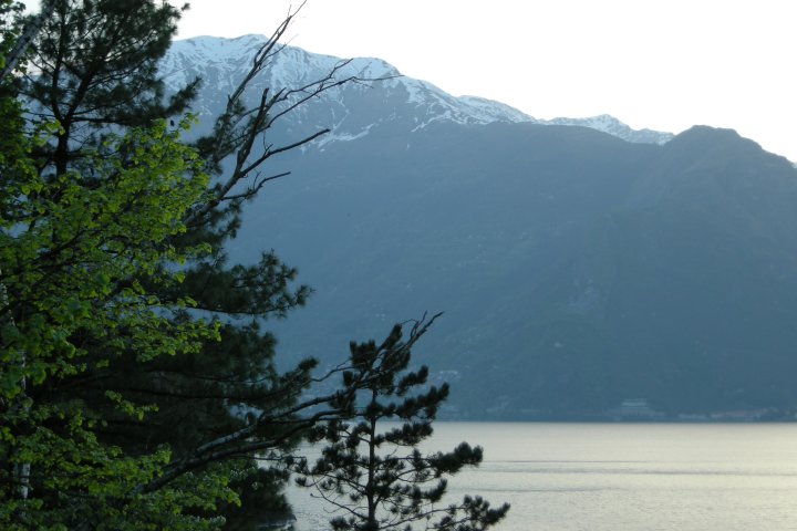 slideshow image
