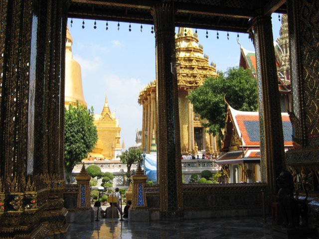 slideshow image